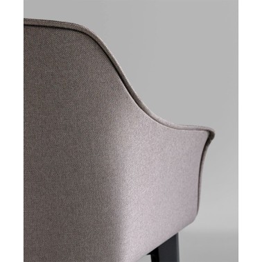 SILLA KEDUA CON PATAS MADERA BY MOBLIBERICA