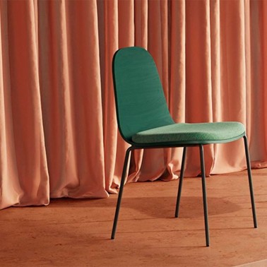SILLA GALET APILABLE CARCASA MADERA Y ASIENTO TAPIZADO BY MOBLIBERICA