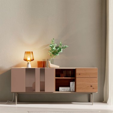 ON - APARADOR CON FRENTES LACADOS Y ESPEJO