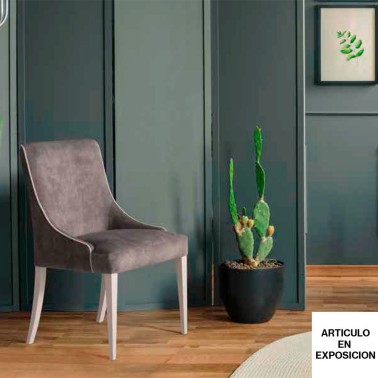 Silla tapizada con patas en madera de haya Viena