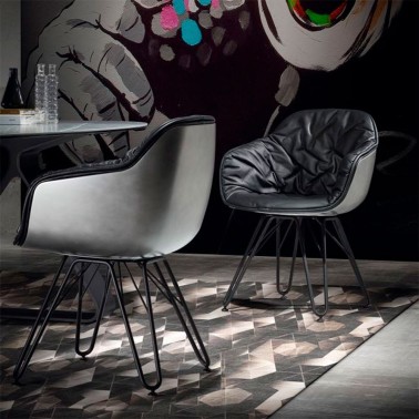 SILLA LAP CARCASA LACADA Y TAPIZADA CON PIES METAL BY DRESSY