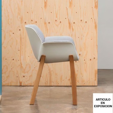 SILLON NUEZ PATRICIA URQUIOLA PATAS MADERA DE ANDREU WORLD