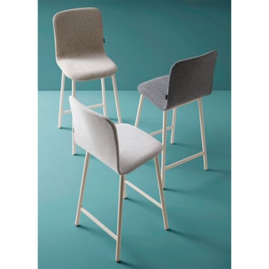 TABURETE PEPPER 1 CARCASA TAPIZADA Y PATAS METALICAS BY MOBLIBERICA