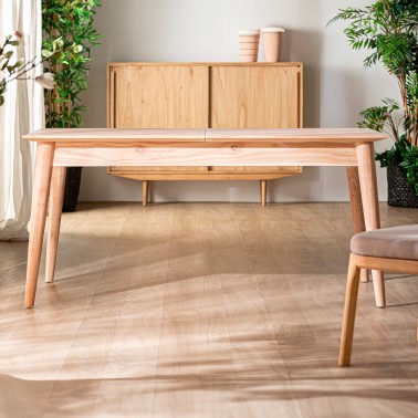 Mesa estensible de estilo nordico en madera de mindi acabado blanqueado
