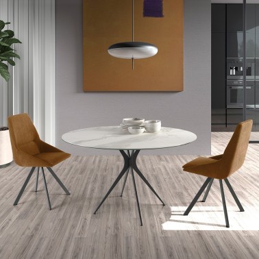Mesa redonda porcelanico patas metalicas DINING TRENDY de Ramiro Tarazona