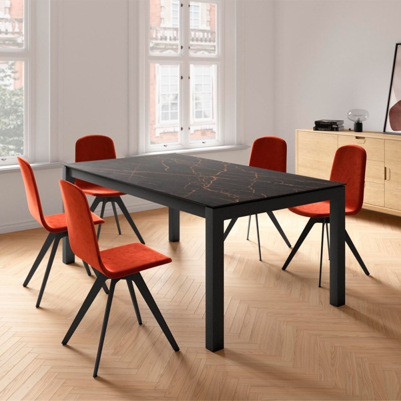mesa con encimera en Dekton modelo Kerala extensible de Cancio
