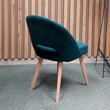 Silla tapizada pata nordica de madera LARA