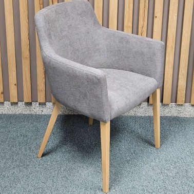 SILLA CON REPOSABRAZOS PARA COMEDOR MODELO HUGO