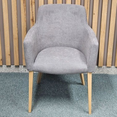 SILLA CON REPOSABRAZOS PARA COMEDOR MODELO HUGO