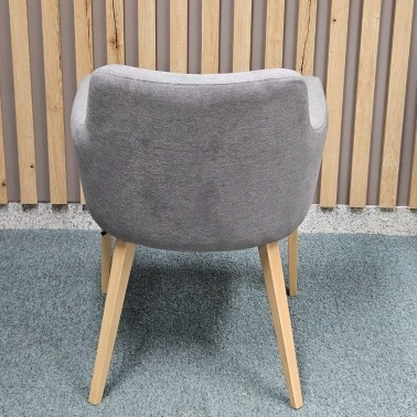 SILLA CON REPOSABRAZOS PARA COMEDOR MODELO HUGO