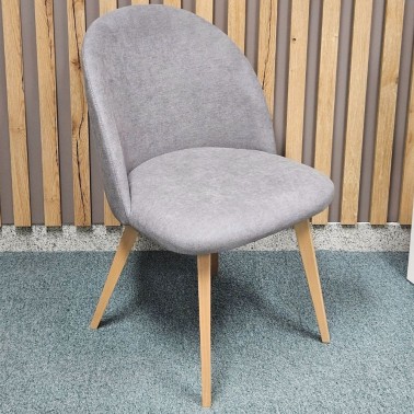 Silla tapizada pata nordica de madera DOMO