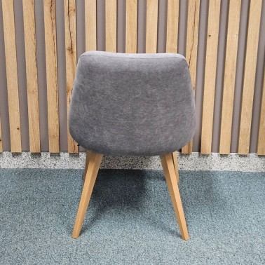 Silla tapizada pata nordica de madera LIA