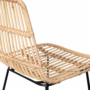 Silla de ratan natural con patas metalicas negras LIONA