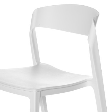 Silla blanca apilable en polipropileno Adelyn
