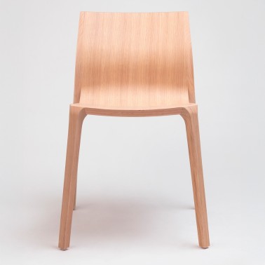 SILLA APILABLE DE MADERA SILU DE ONDARRETA