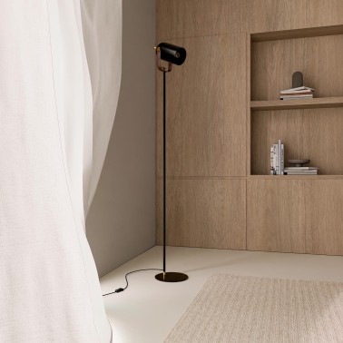 Lampara de pie Nacia negro