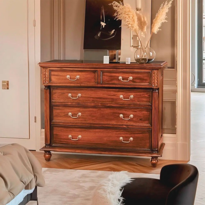 Comoda clasica de madera con 5 cajones Guillermo