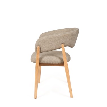 Silla de madera con brazos tapziados YVANNA