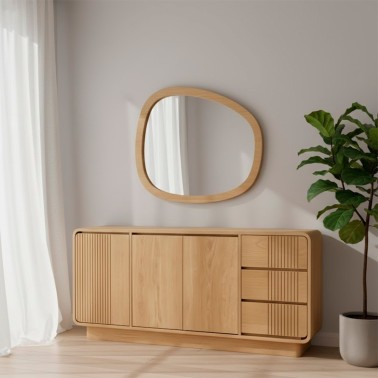 Aparador de madera con 3 puertas y 3 cajones en madera de teka Eyre