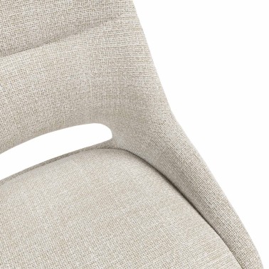 Silla de comedor tapizada con patas metalica negras Callie