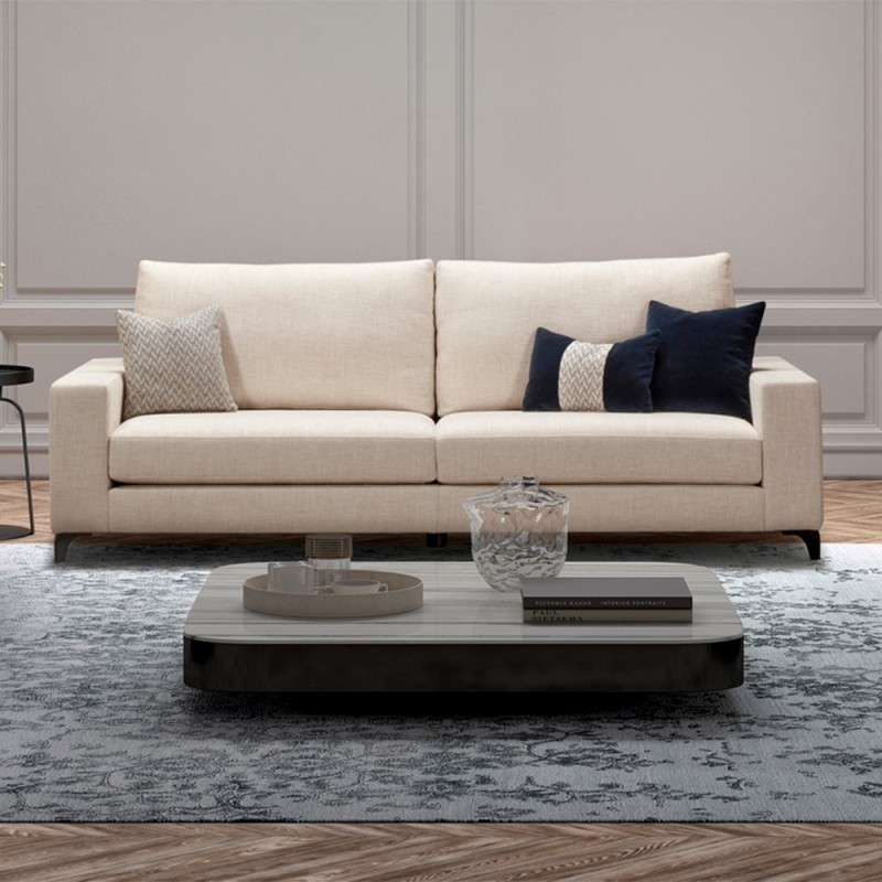Sofa moderno Madison con patas metalicas