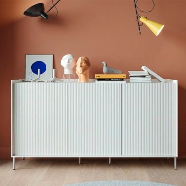 aparador 3 puertas con frente alistonado Soho