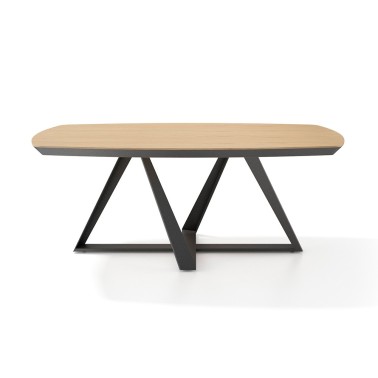 Mesa ovalada Side de Rodri Diseño con pie central metalico