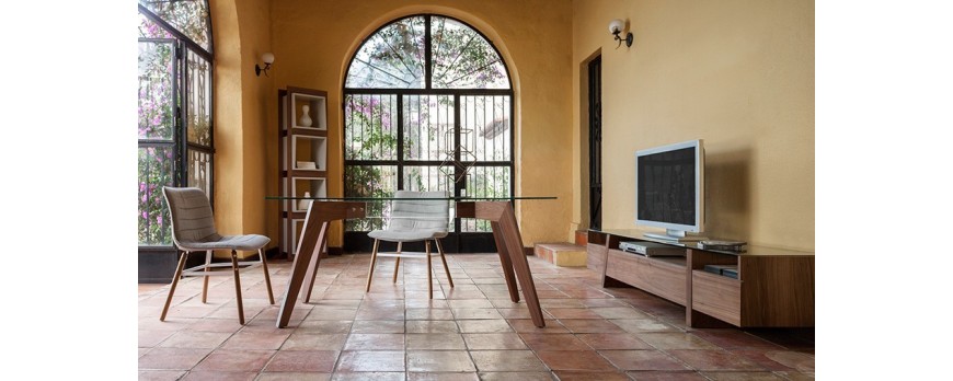 MESAS DE CRISTAL: DESLUMBRANTE BELLEZA PARA TU COMEDOR