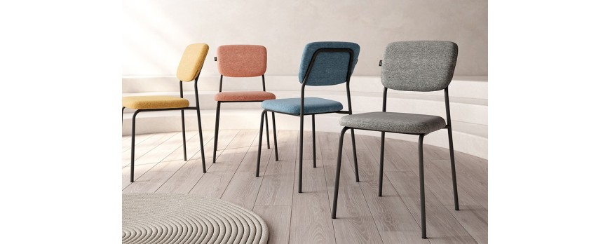 ¿Esta bien poner sillas de comedor de diferentes colores?